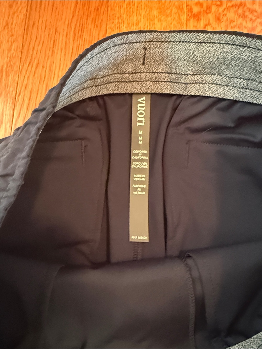 Vuori Navy Performance‎ Drawstring Pants - Picture 3 of 7